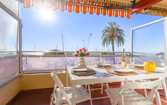 Le Diplomate - Photo 1